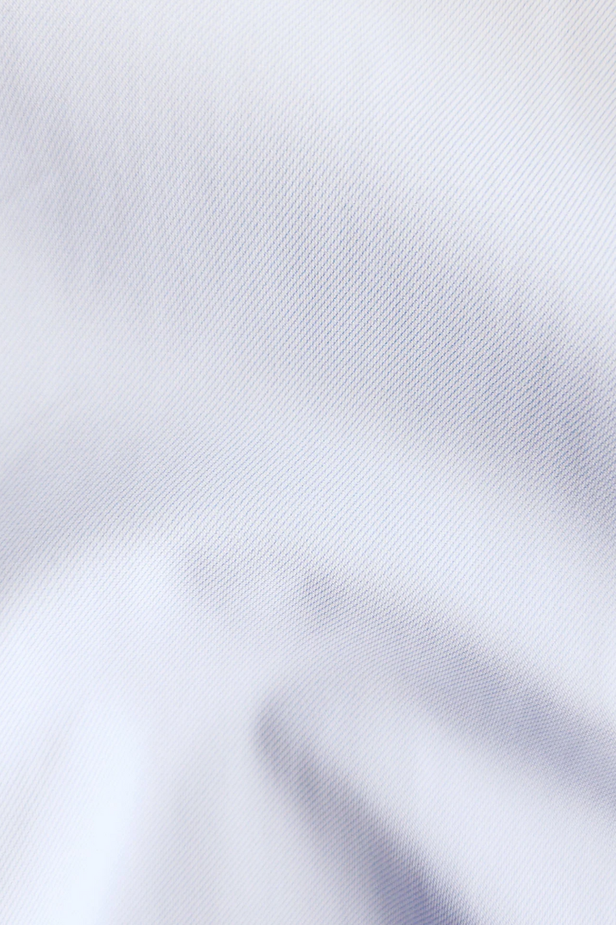 Collars & Co Men's Apex Performance Dress Shirt in Glacier Blue Twill – side view