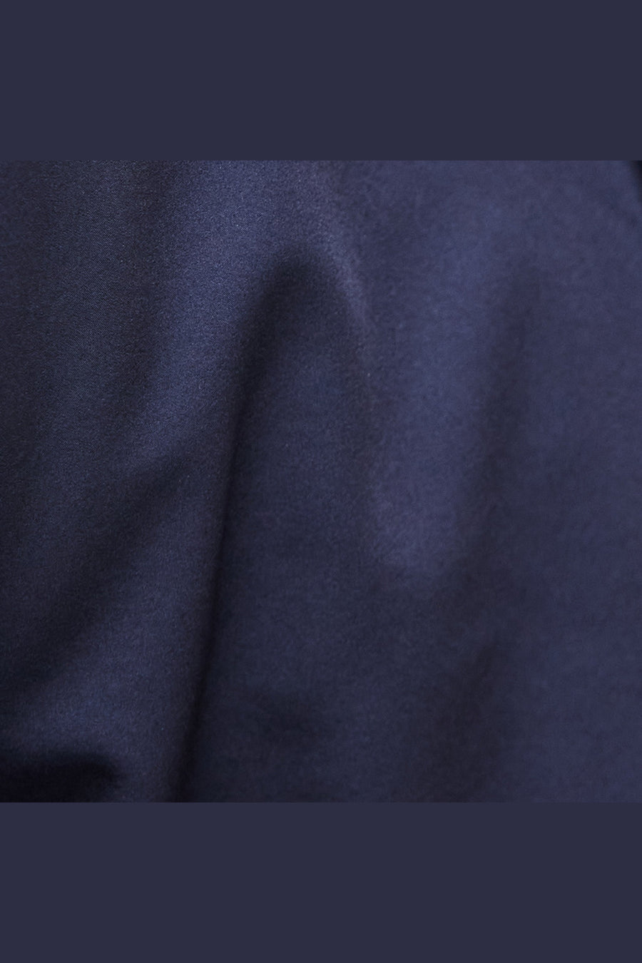 Collars & Co Metropolitan Coat in Navy – detail