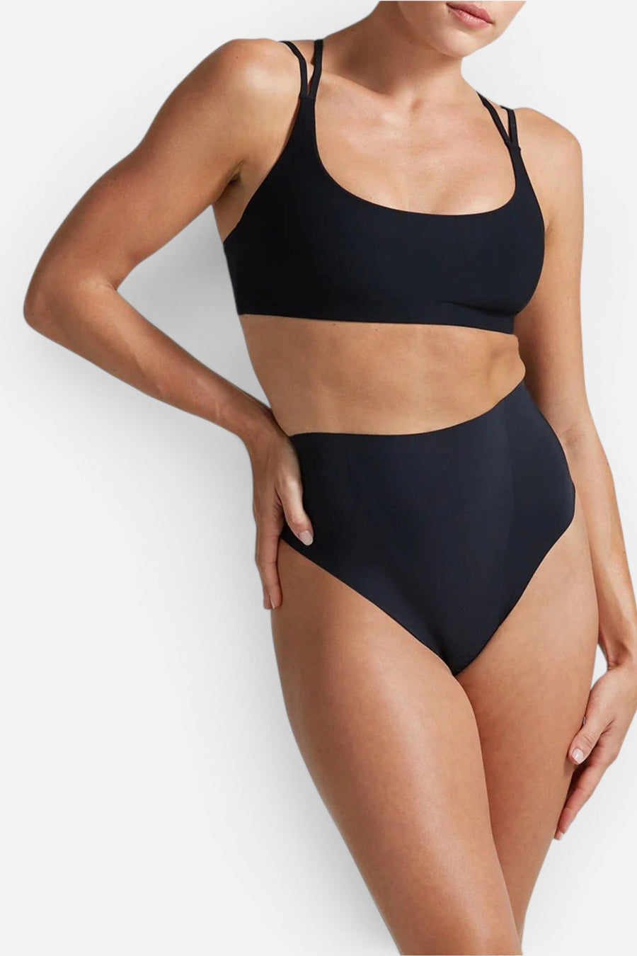 Commando Zone Smoothing Thong in Black – front view