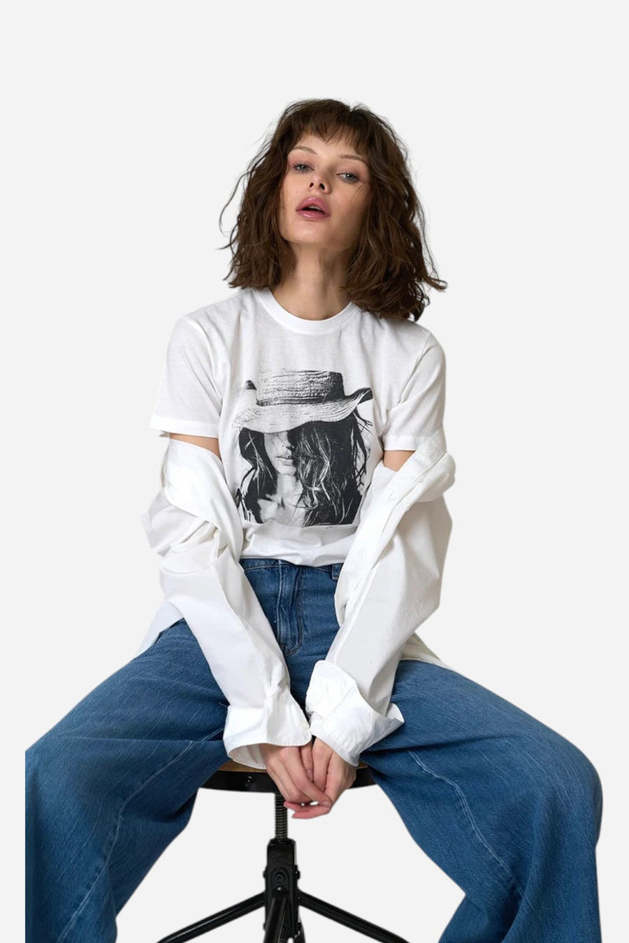 CPress Studio Pioneer Mushie Tee in Worn White – side view