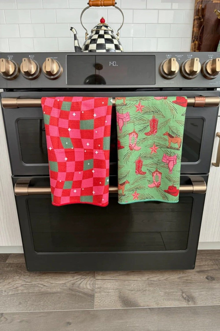 Crae Home Country Christmas Double-Sided Tea Towel – side view