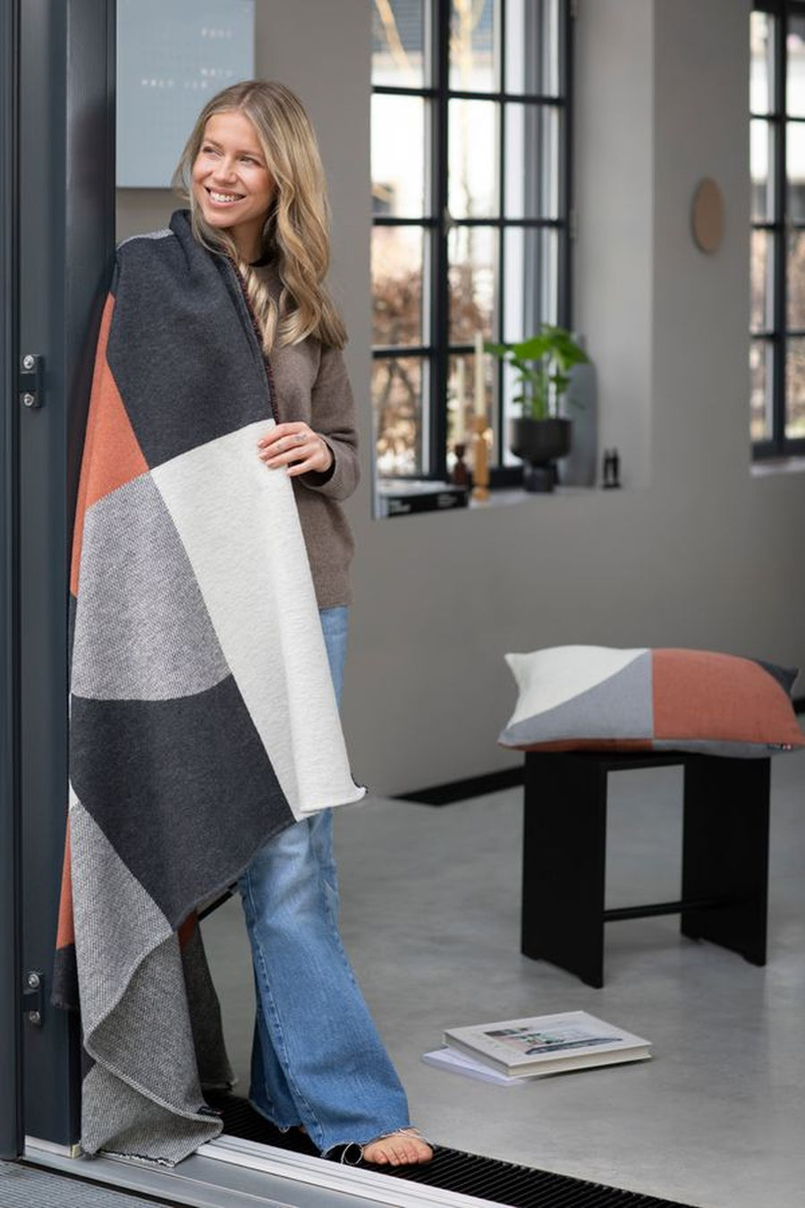 David Fussenegger Luca Throw in Modular Forms Copper/Charcoal – alternate