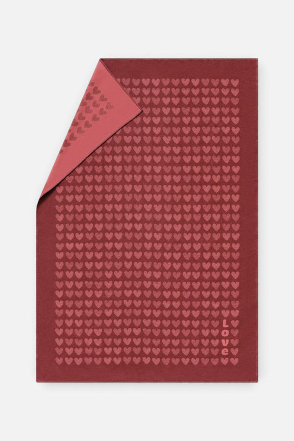 David Fussenegger Sylt Throw in Hearts Red