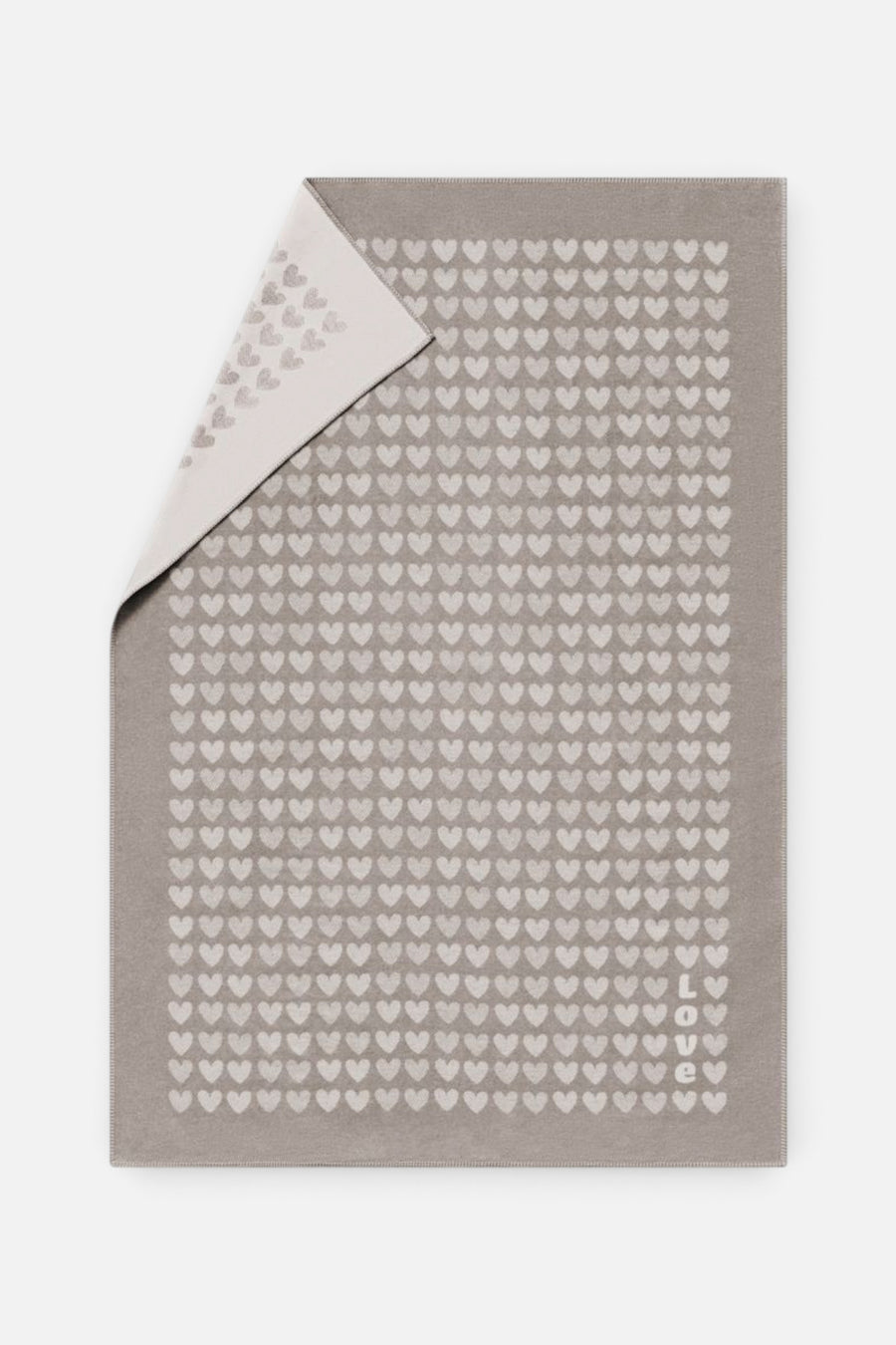 David Fussenegger Sylt Throw in Hearts Smoke – front view