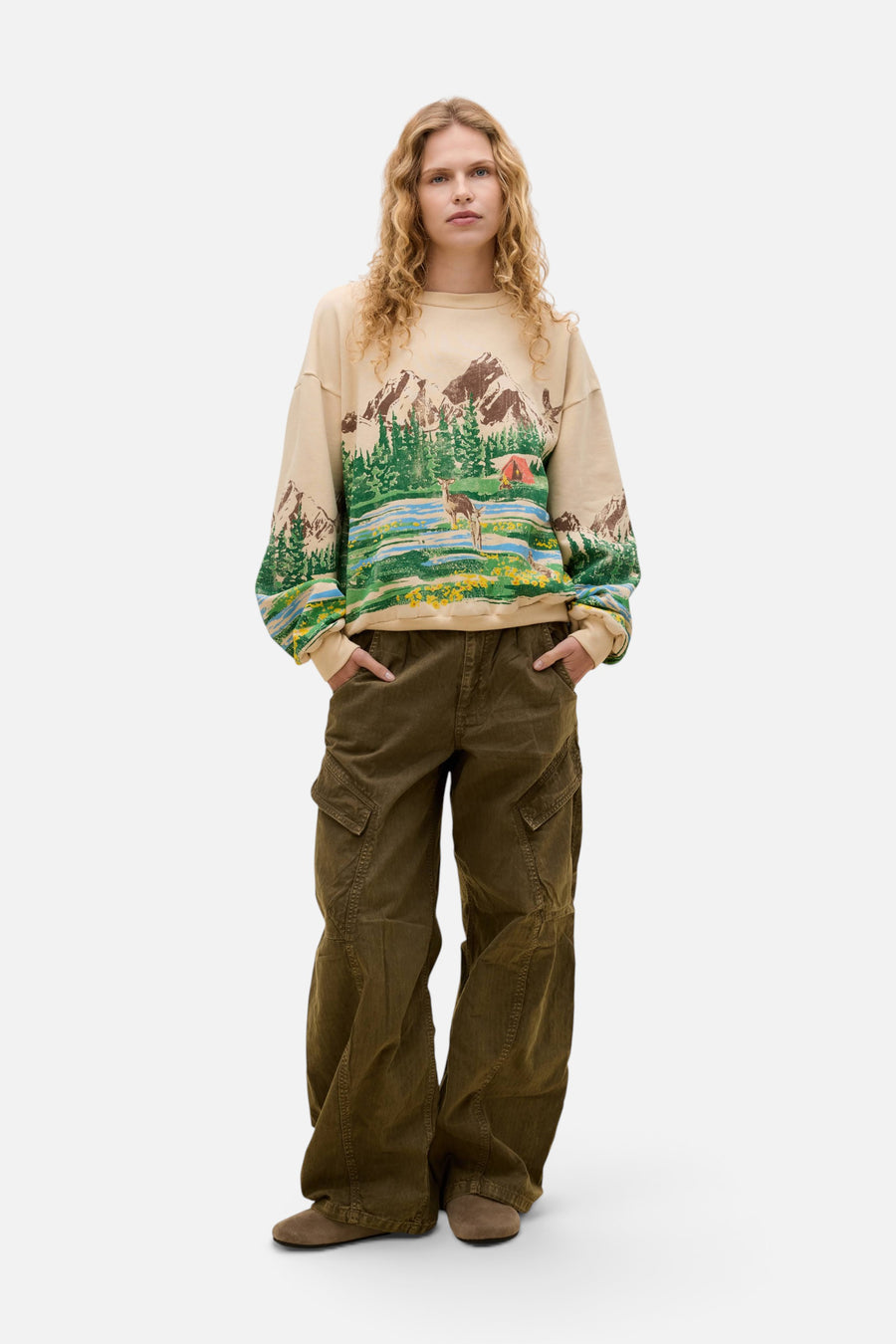 Daydreamer Campsite Scene Oversized Crew Sweatshirt in Sand – full length