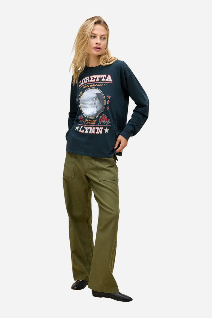 Daydreamer LA Loretta Lynn Lookin' At Country Relaxed Long Sleeve – side view