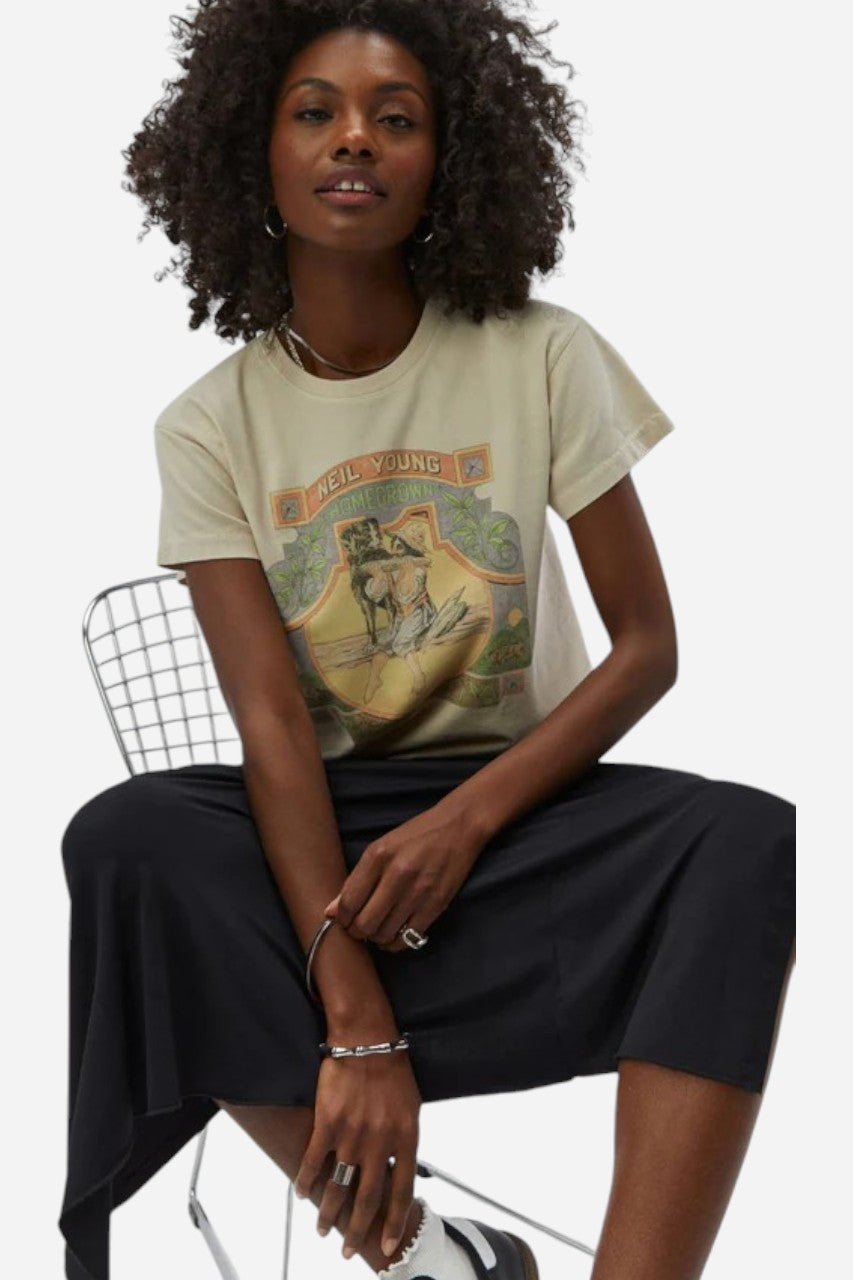 Daydreamer LA Neil Young Home Grown Tour Tee White – detail