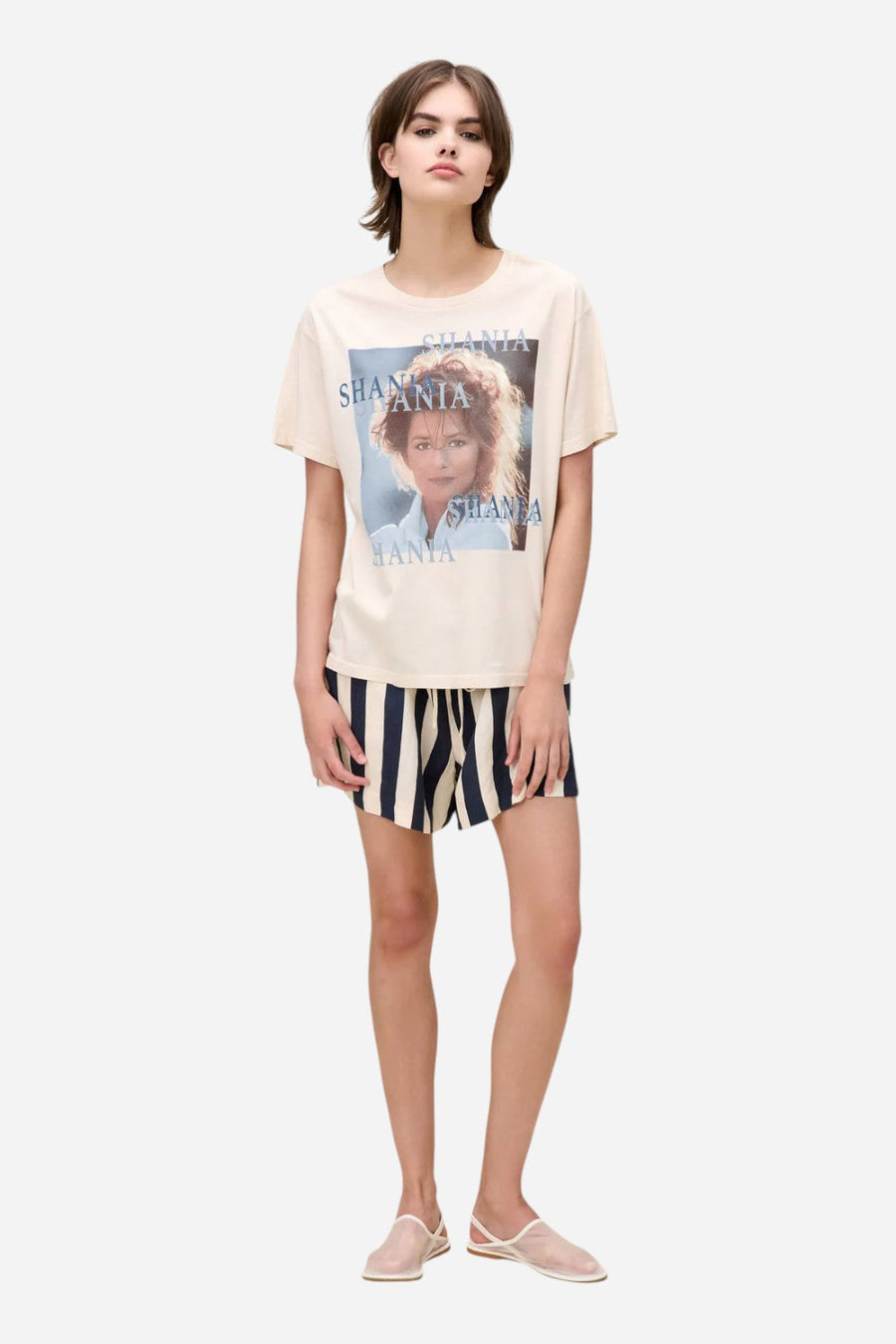 Daydreamer LA Shania Twain Woman In Me Boyfriend Tee – detail