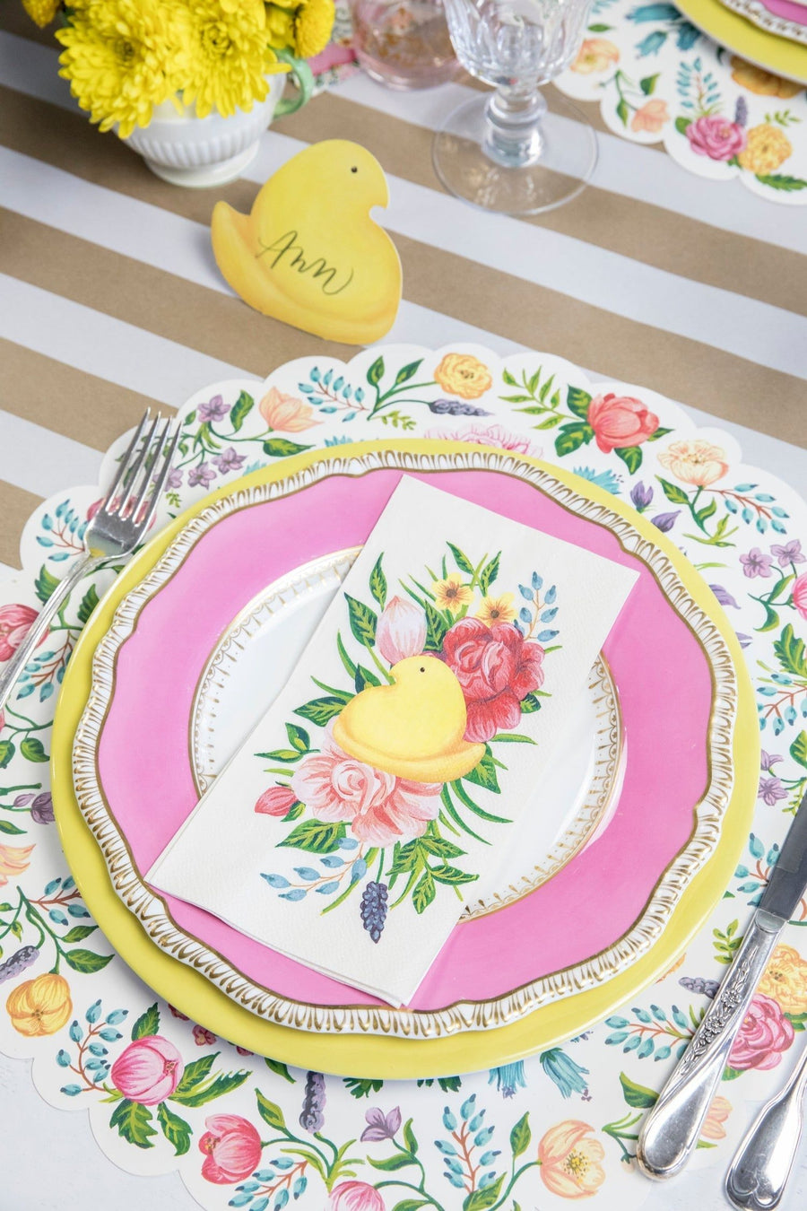 Die Cut Sweet Garden Posey Placemat, Set of 12 – flat lay