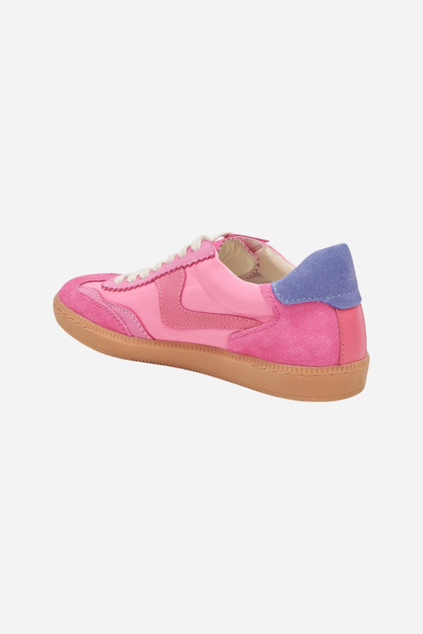 Dolce Vita Notice Pink Suede – flat lay