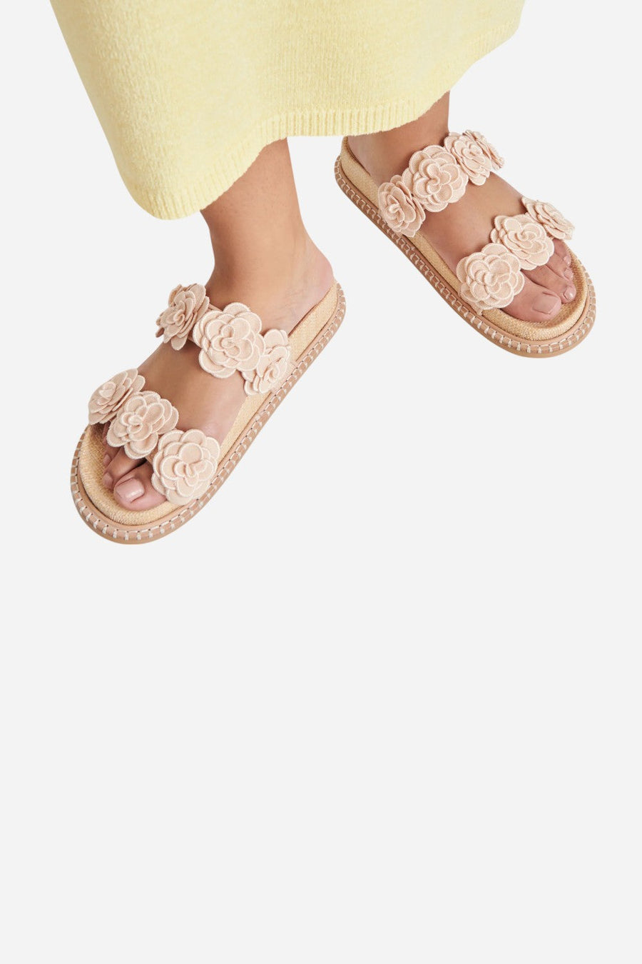 Dolce Vita Sherla Sandals in Praline Raffia – back view