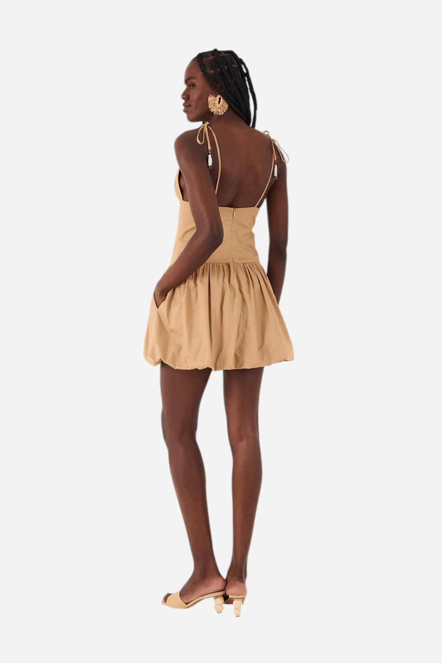 Dress To Cotton Balloon Dress in Straw – flat lay