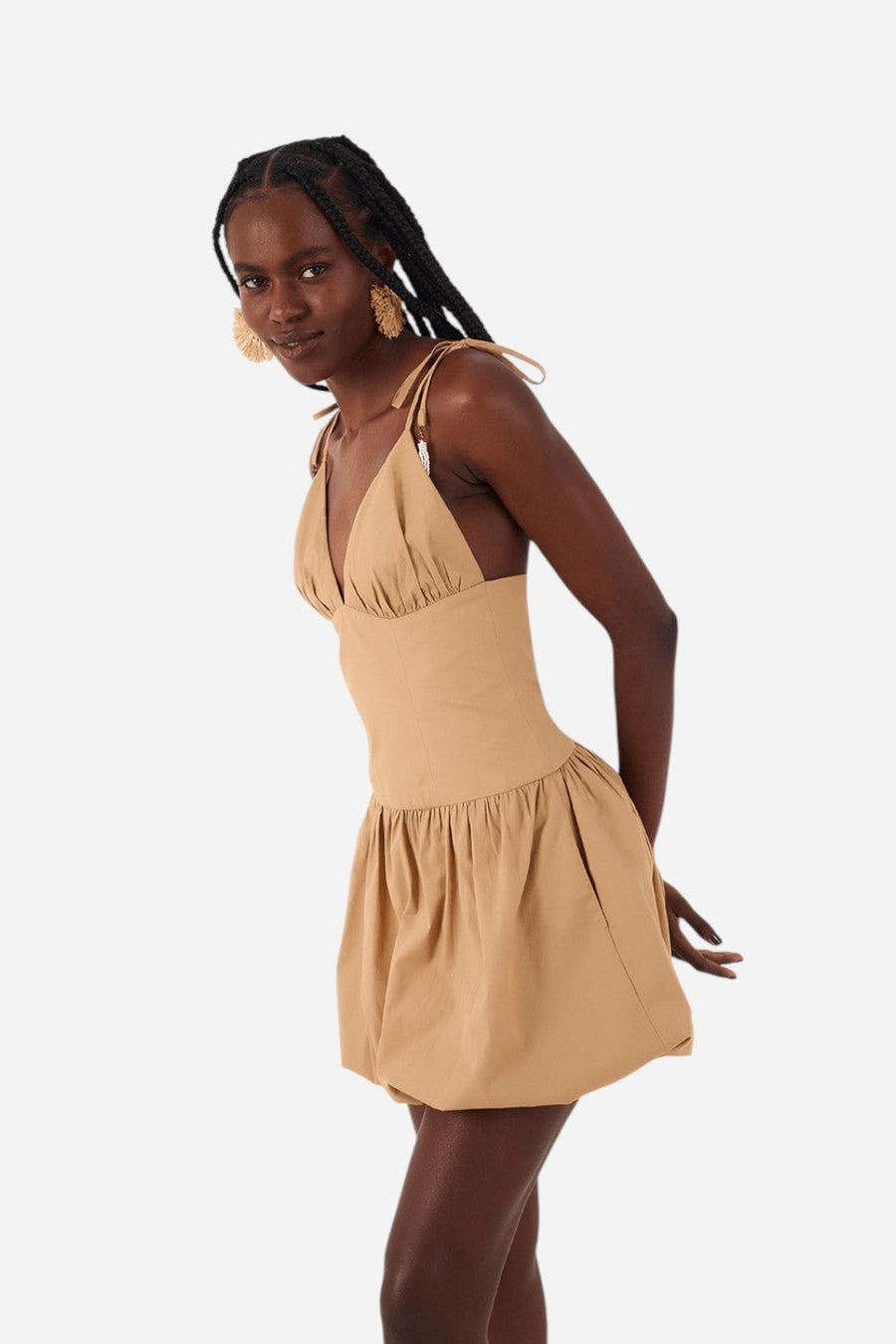 Dress To Cotton Balloon Dress in Straw – side view