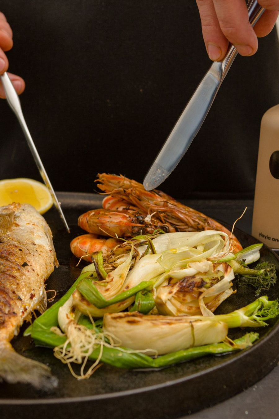 Extra Virgin Olive Oil with Garlic – alternate