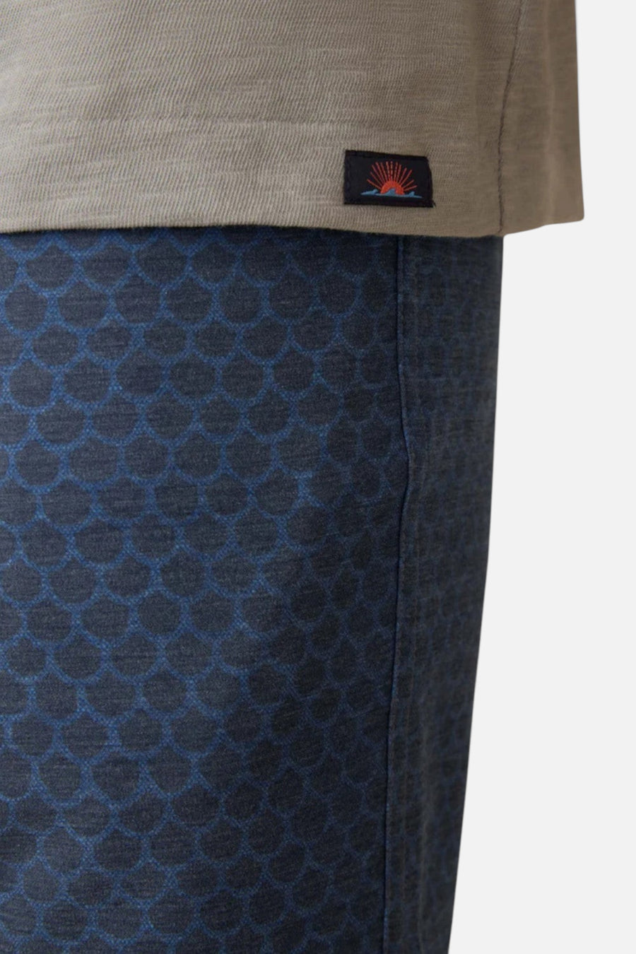 Faherty All Day Short 2.0 (7") in Midnight Fishscale – back view