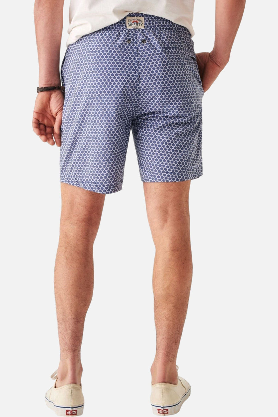 Faherty Beacon Trunk in Fishscale Batik – on model