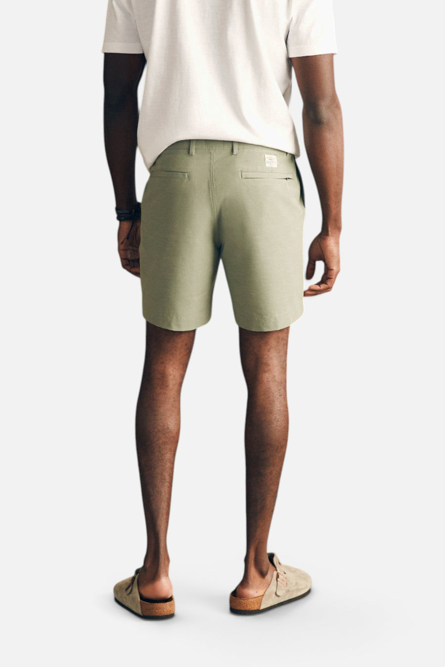 Faherty Belt Loop All Day Shorts 7" in Olive – flat lay