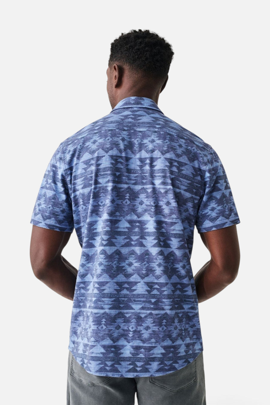 Faherty Doug Good Feather Short Sleeve Knit Seasons Shirt in Six Rivers Sky – alternate