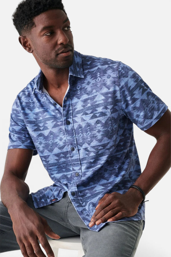 Faherty Doug Good Feather Short Sleeve Knit Seasons Shirt in Six Rivers Sky