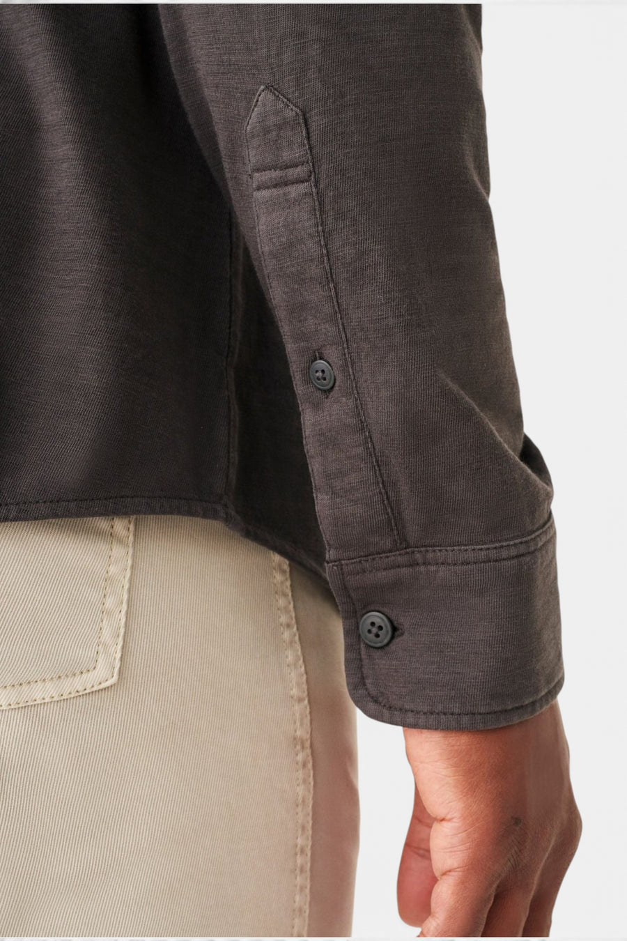 Faherty Knit Seasons Shirt Double Pocket in Washed Black – detail