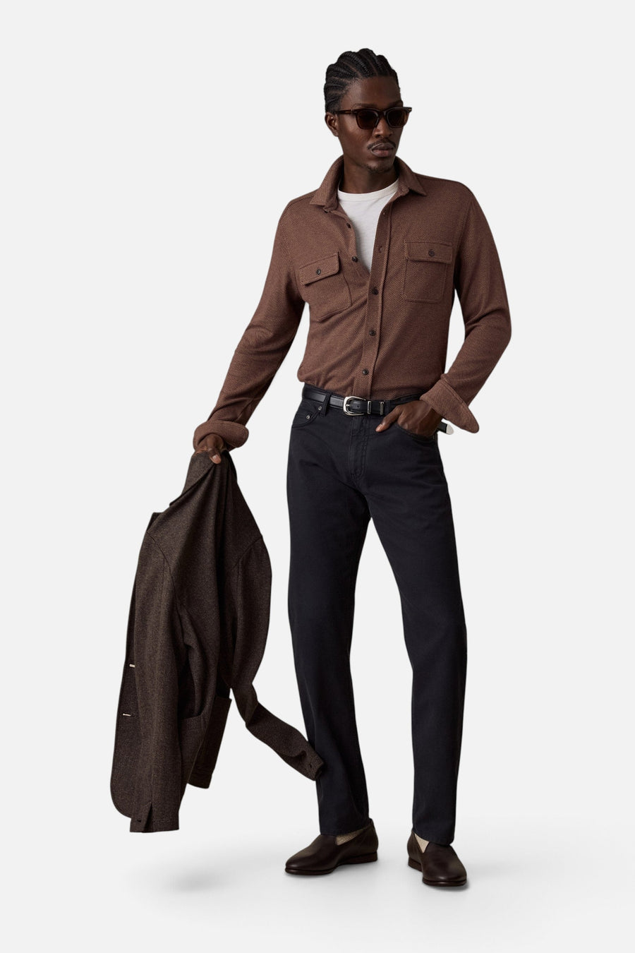 Faherty Legend Sweater Shirt in Redwood Coast Twill – on model