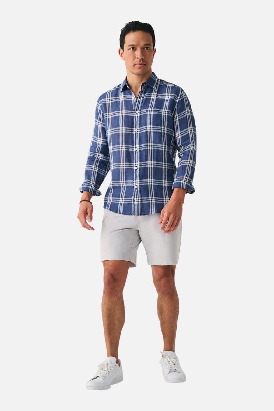Faherty Linen Laguna Shirt in Jetty Plaid – on model