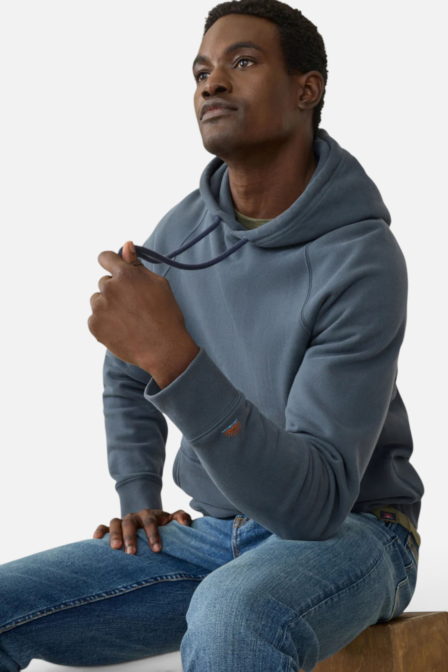 Faherty Men's High Standard Fleece Hoodie in Blue Nights – detail