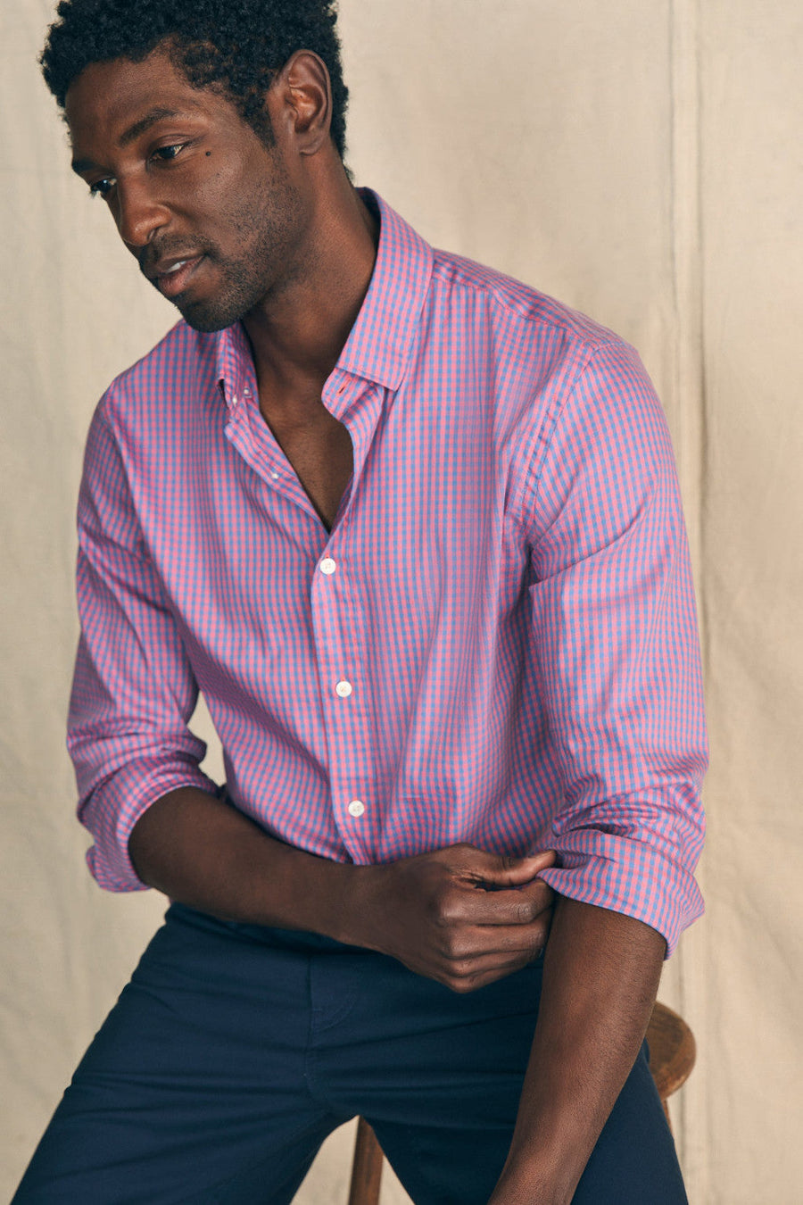 Faherty Movement Shirt in Blue Rose Gingham – detail