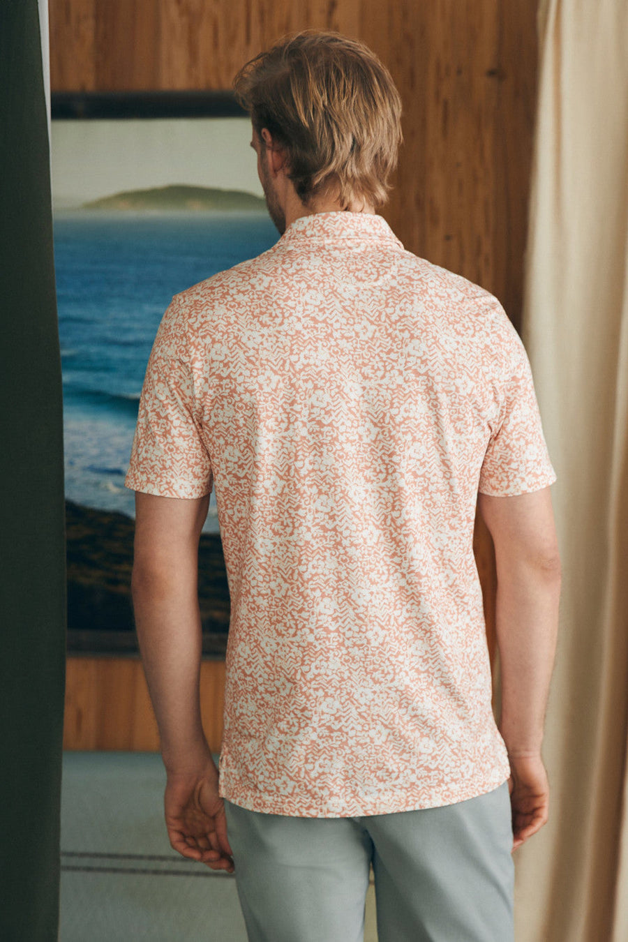 Faherty Movement Short-Sleeve Pique Polo Shirt in Hilo Rose Floral Print – flat lay