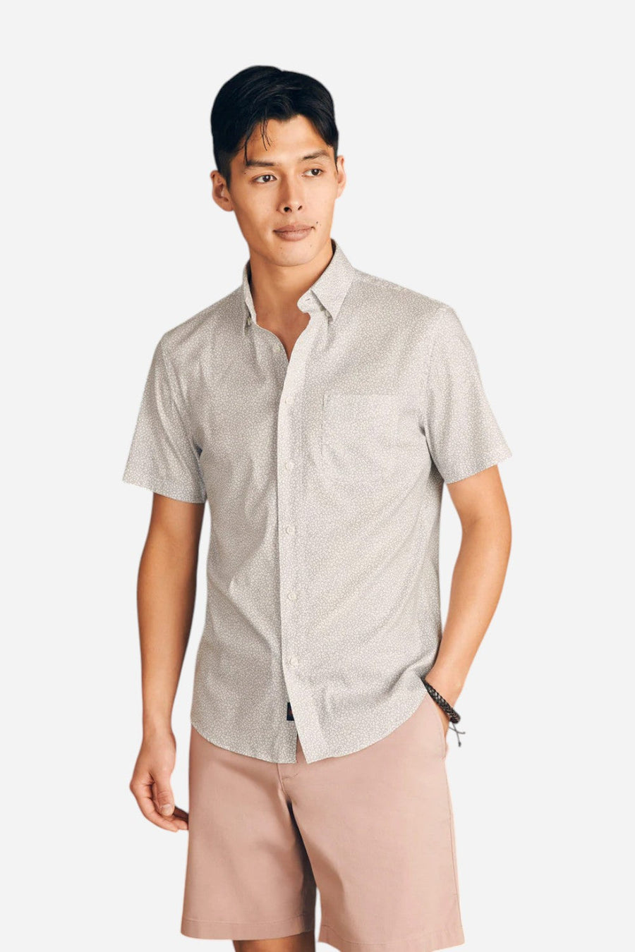 Faherty Movement Short-Sleeve Shirt in Ivory Cliff Floral – side view