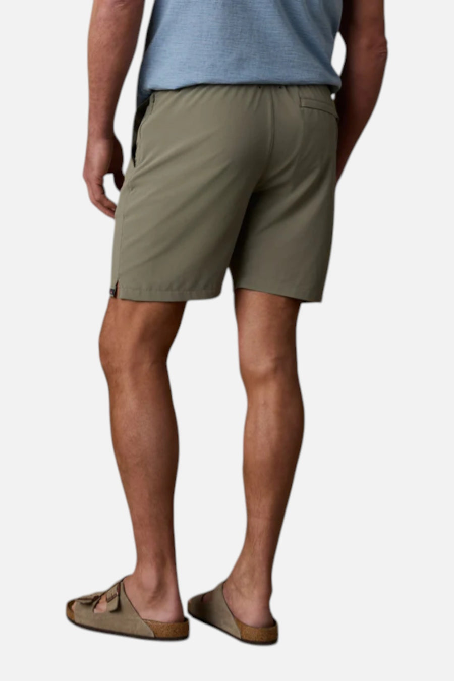 Faherty Shorelite Trunk 7" in Coastal Fern – on model