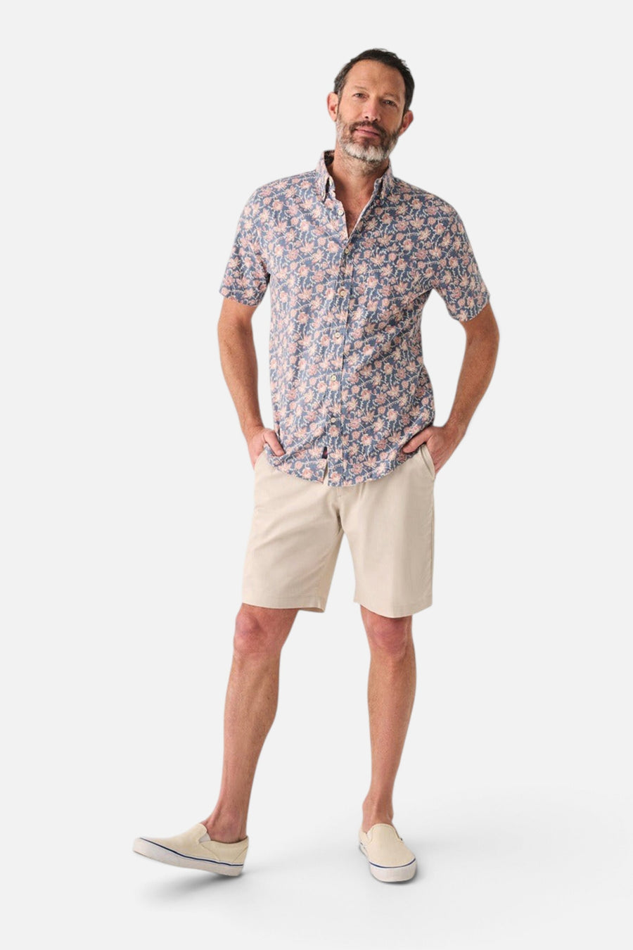 Faherty Short-Sleeve Breeze Shirt in Faded Floral Batik – on model
