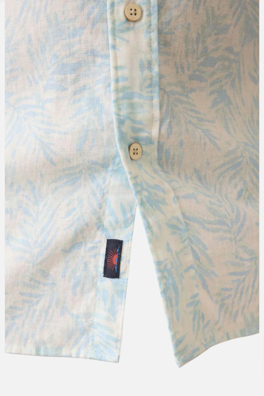 Faherty Short-Sleeve Breeze Shirt in Sky Beach Foliage – back view