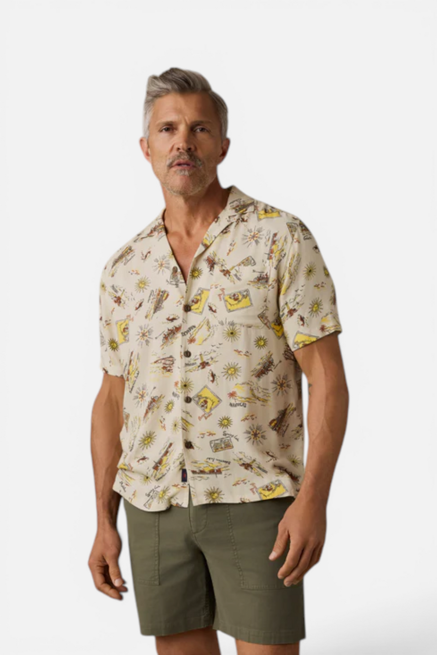 Faherty Short-Sleeve Kona Camp Shirt in Wave Breaks Scenic – front view