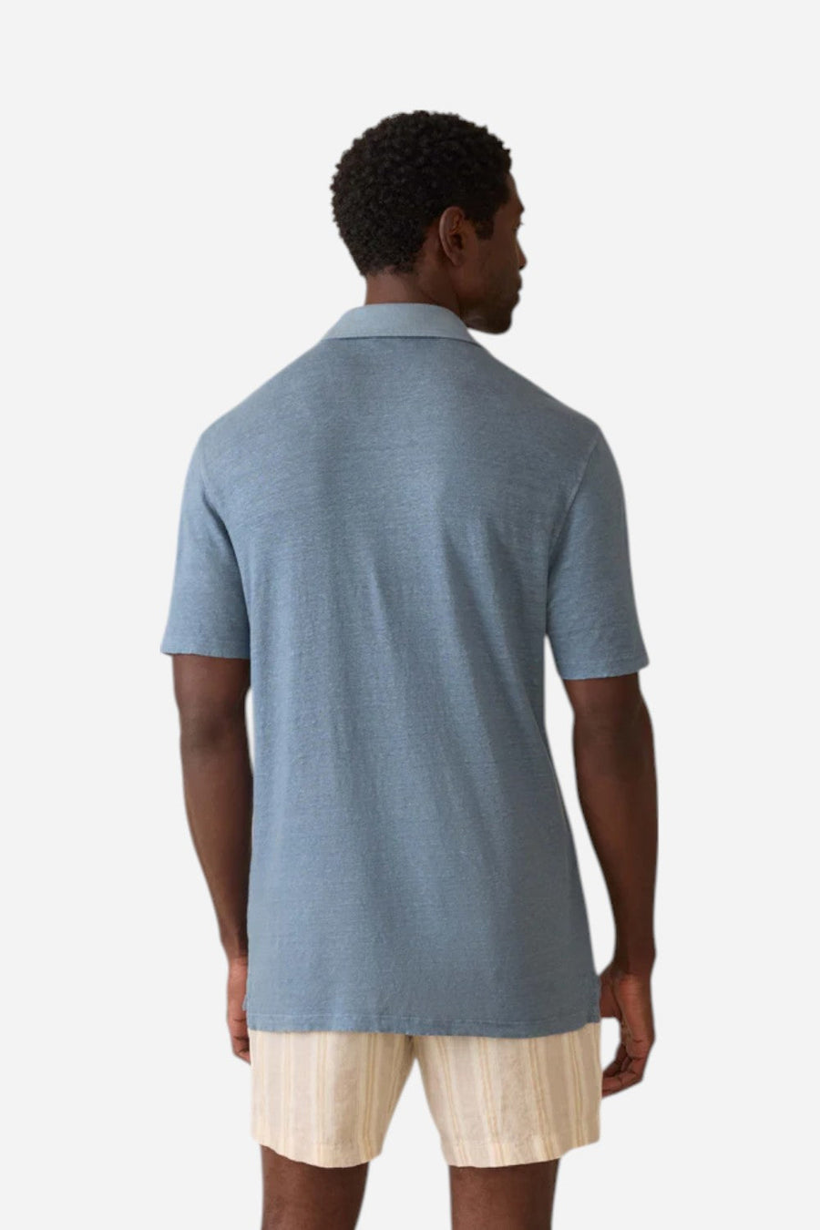Faherty Short-Sleeve Linen Polo in Deep Marine – detail
