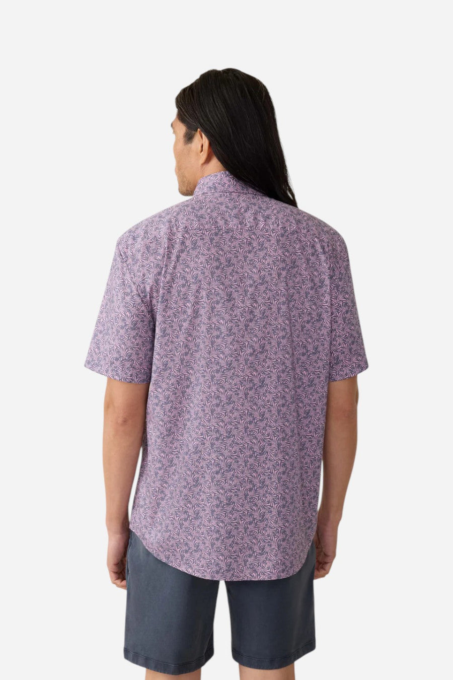 Faherty Short-Sleeve Movement™ Monterey Shirt in Lavender Sky Canopy – side view
