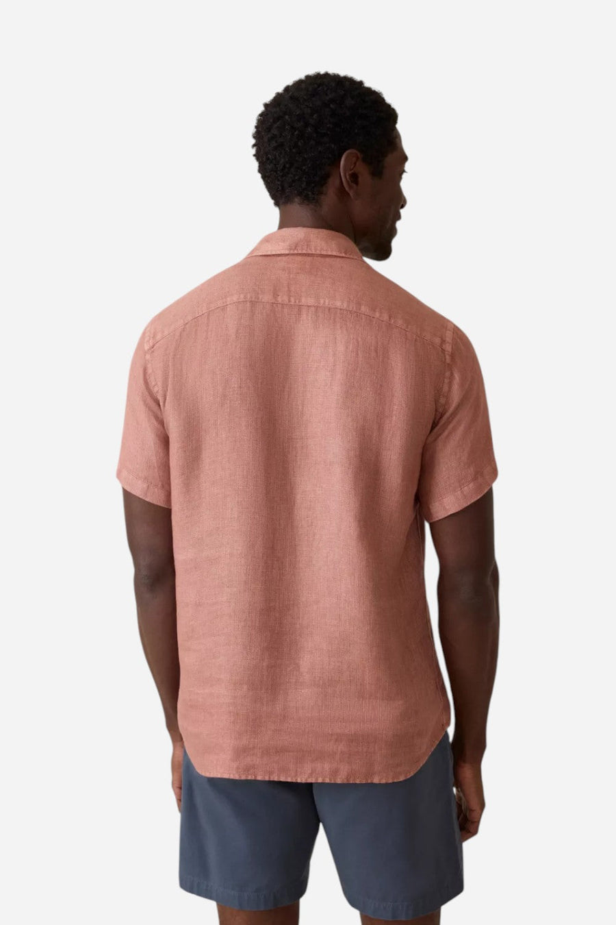 Faherty Short-Sleeve Palma Linen Shirt in Cedar Rose – side view
