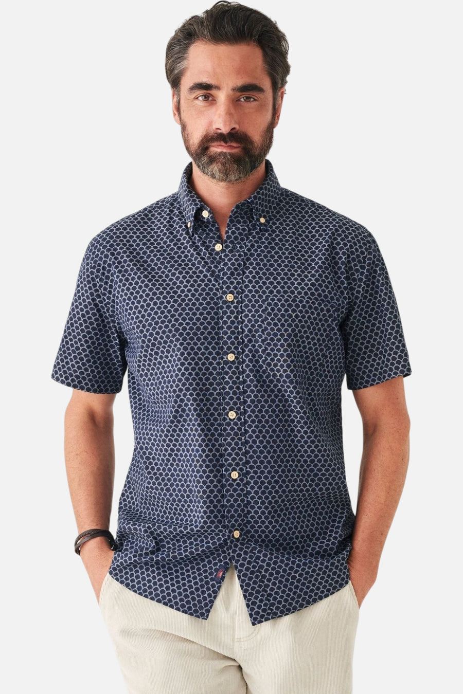 Faherty Short Sleeve Stretch Playa Shirt in Midnight Fishscale – front view