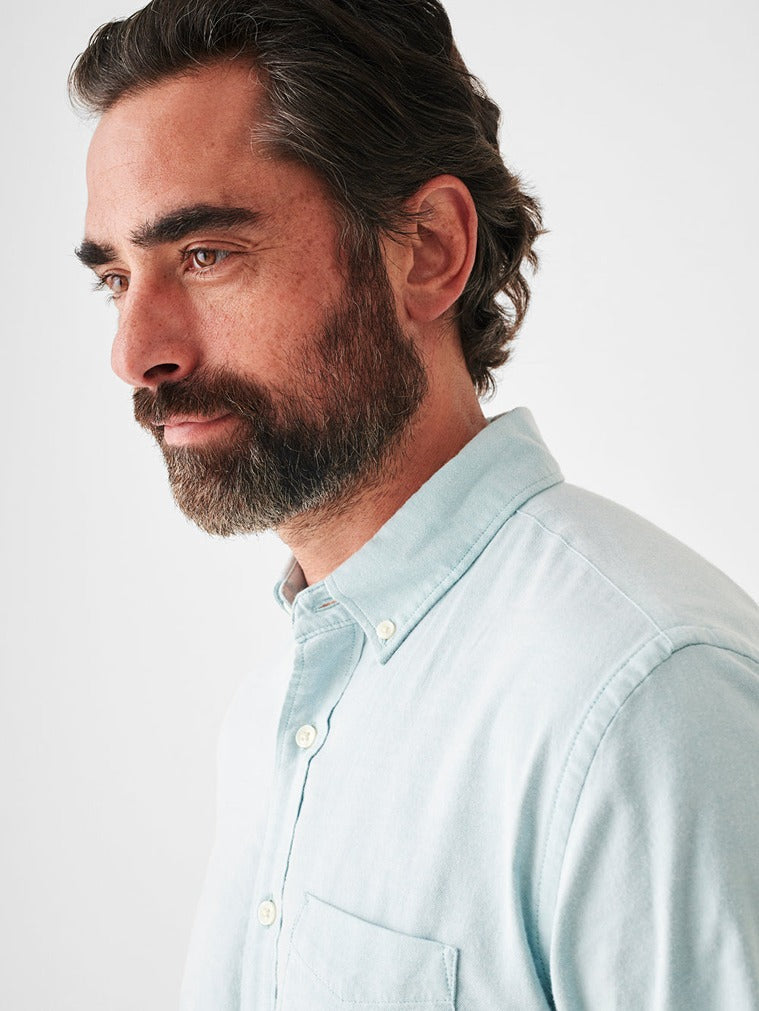 Faherty Stretch Oxford Shirt 2.0 in Seaside – detail