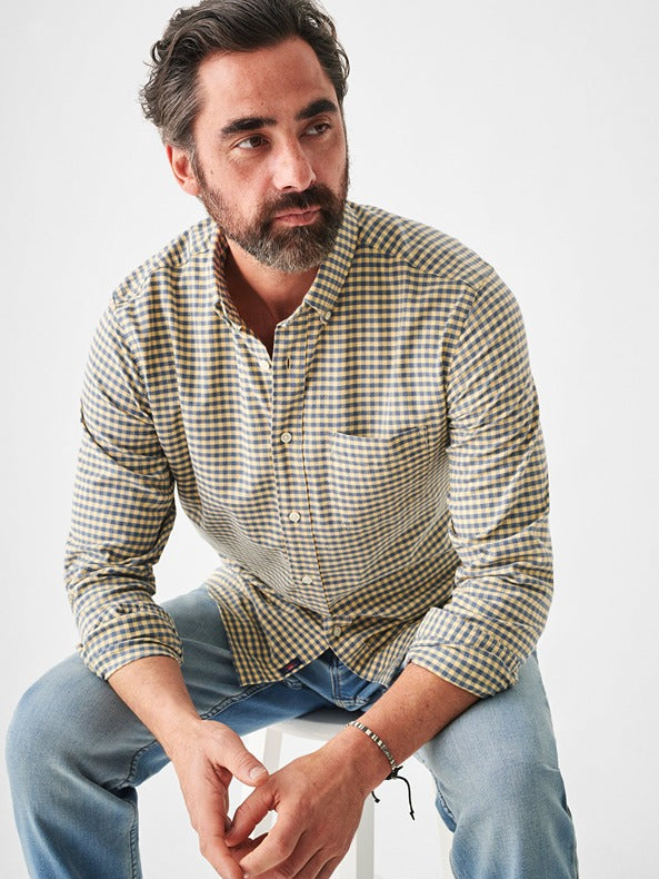 Faherty Stretch Oxford Shirt 2.0 in Sunny Seas Gingham – side view