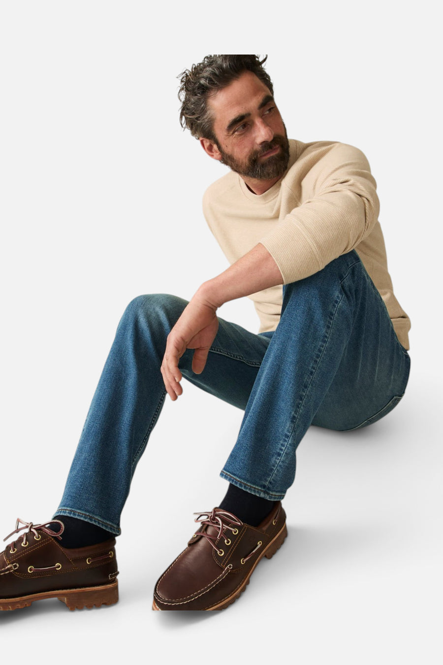 Faherty Stretch Terry Indigo 5-Pocket Pant in Indigo Ocean Wash – detail