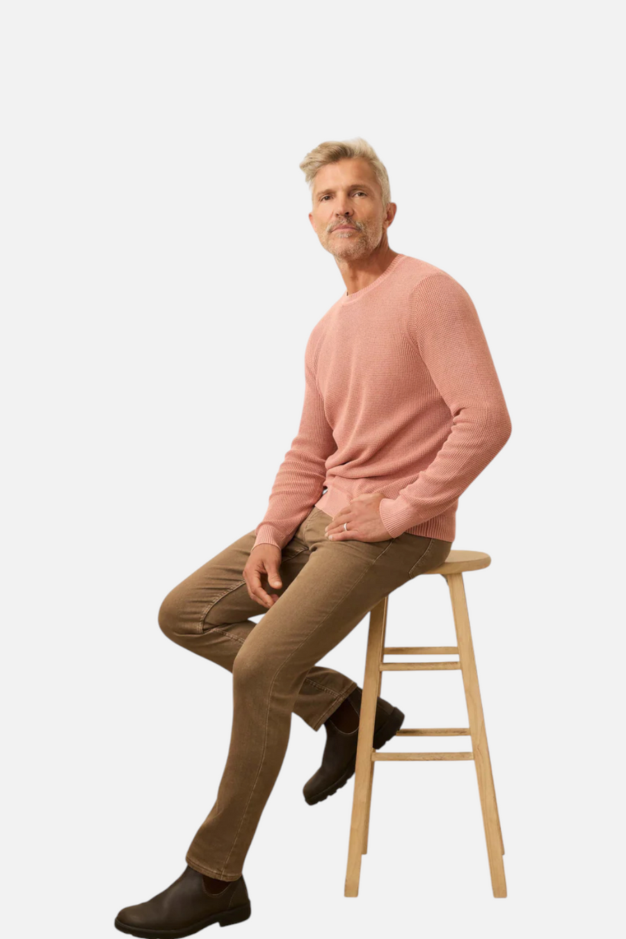 Faherty Sunwashed Crewneck Sweater in Dusty Sienna – detail