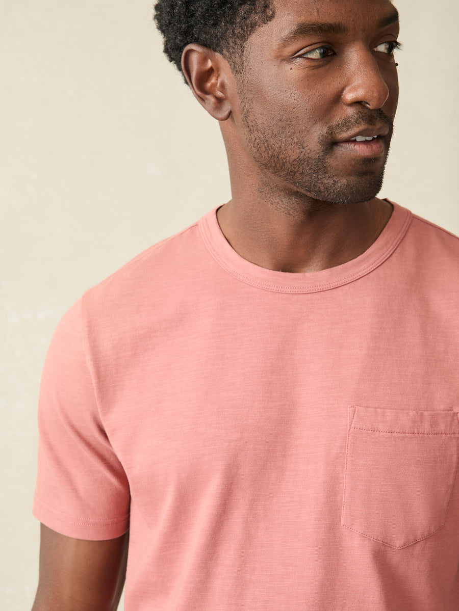 Faherty Sunwashed Pocket Tee in Fall Red – flat lay