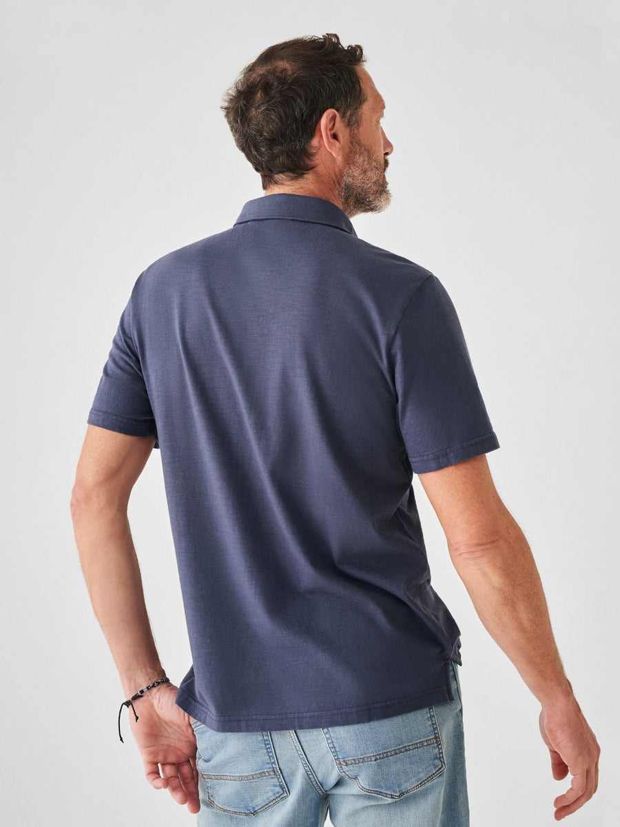 Faherty Sunwashed Tshirt Polo in Dune Navy – detail
