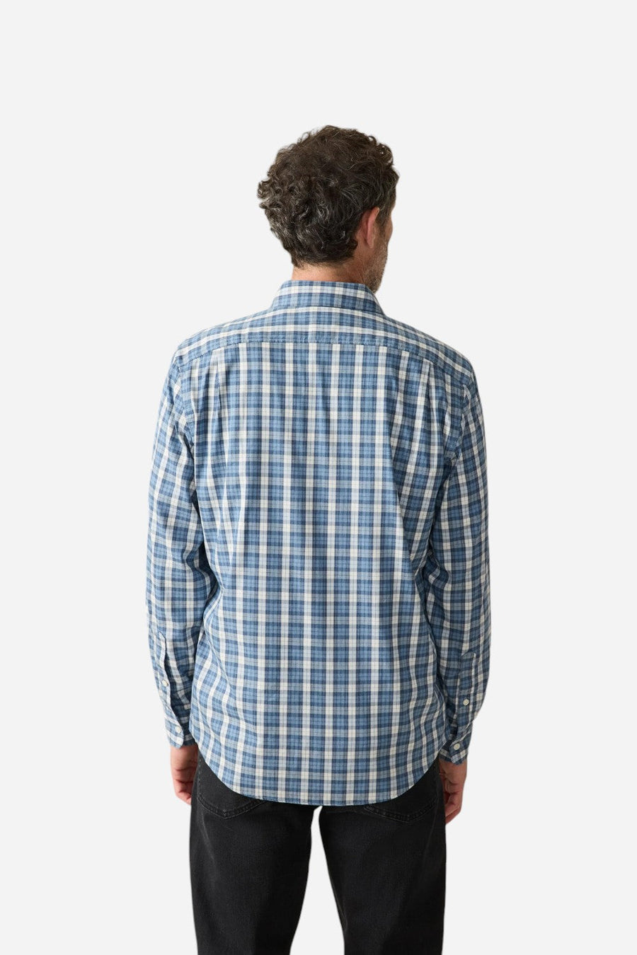 Faherty The Movement Shirt Seaside Blue Plaid – flat lay