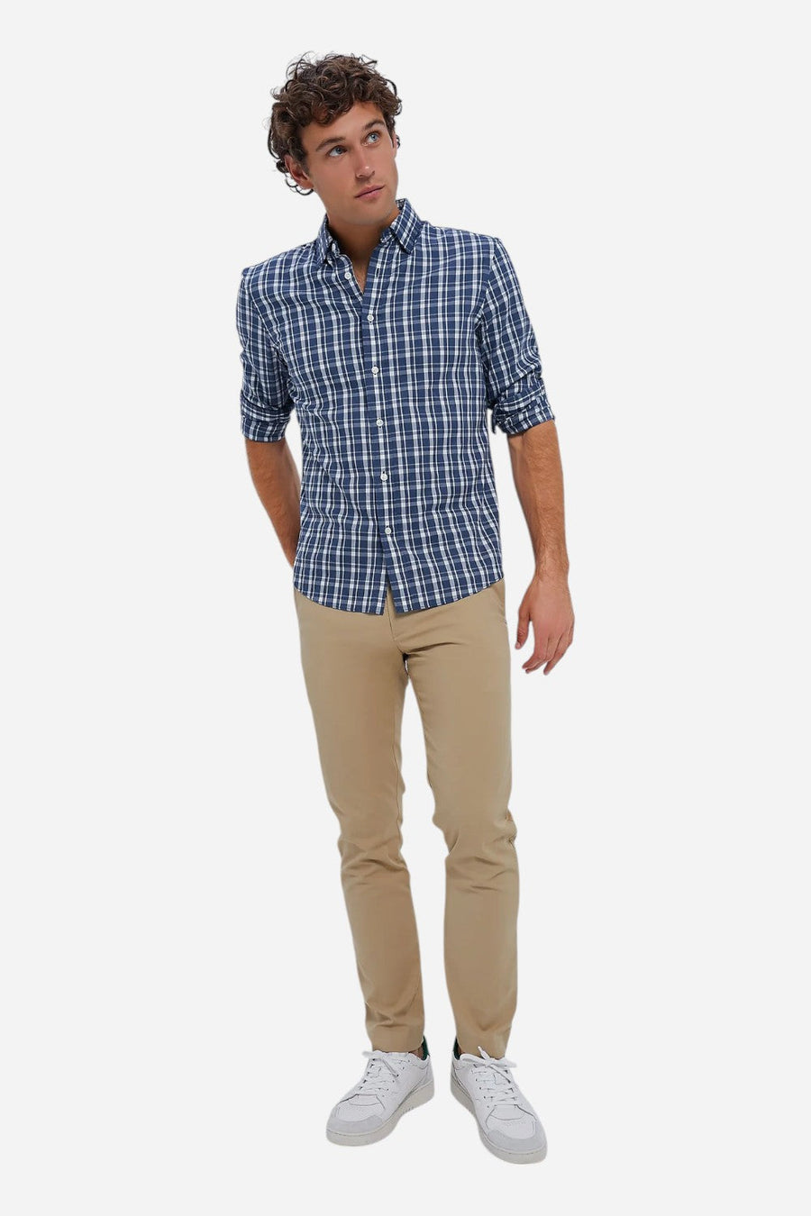 Faherty The Movement Shirt in Starry Sky Plaid – side view