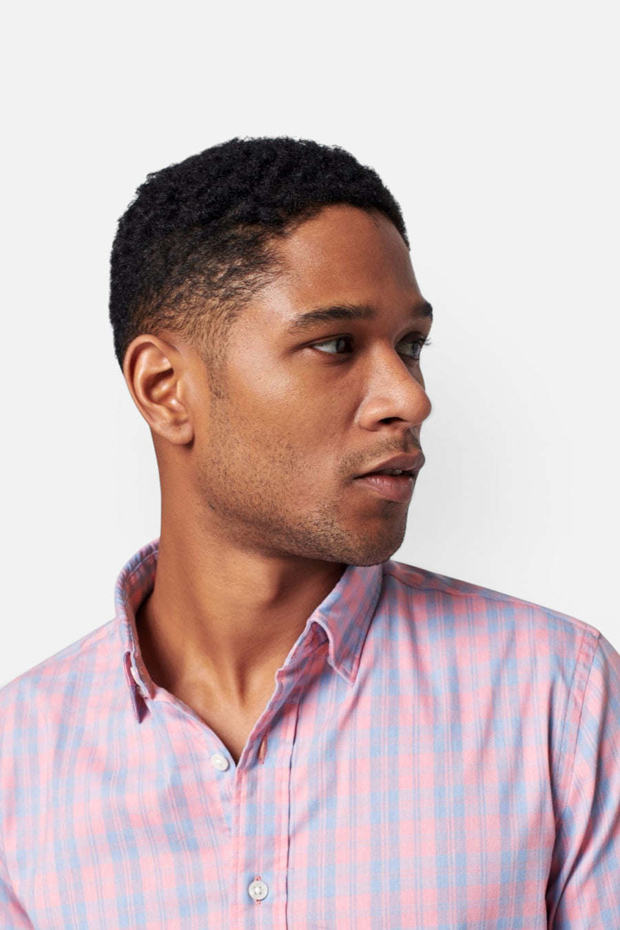 Faherty The Movement Shirt in Summer Rose Plaid – back view