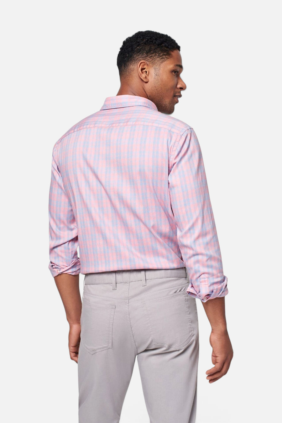 Faherty The Movement Shirt in Summer Rose Plaid – detail