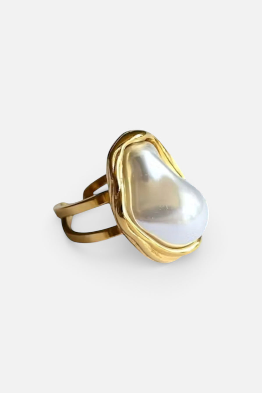 Farrah B Oceans Apart Ring in Gold – detail
