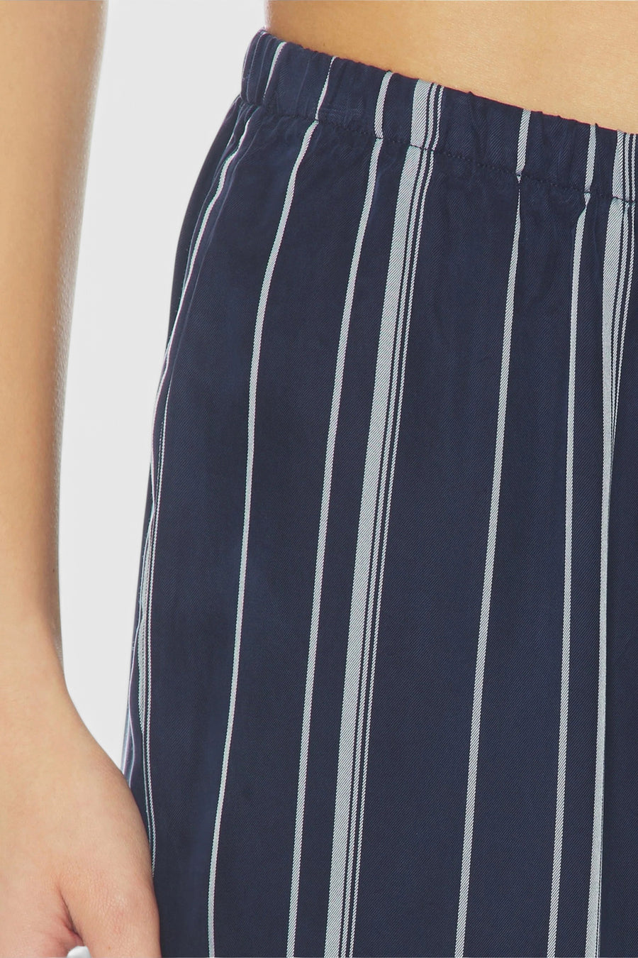 Favorite Daughter The Everything Pant in Grey Stripe – detail